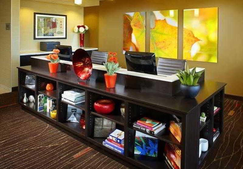 Courtyard By Marriott Pittsburgh Washington Meadow Lands Hotel Exterior foto